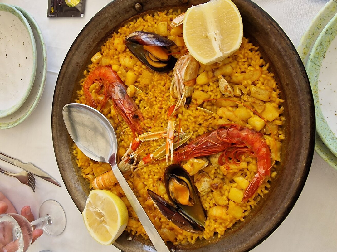 Los Manueles Chiringuito-Restaurante