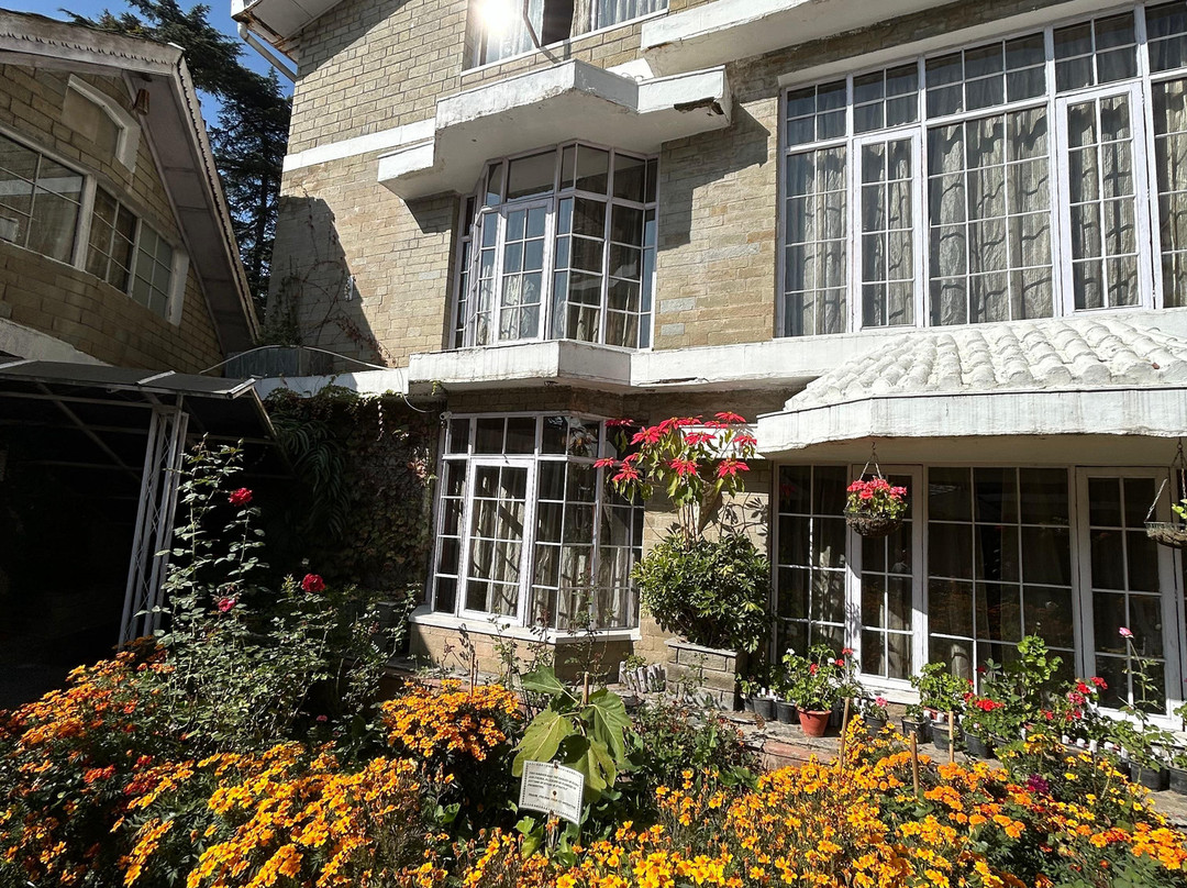 East Bourne Resort & Spa主图