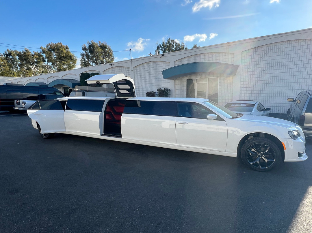1st Class Car & Limousine Service景点图片