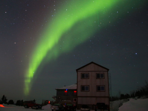 奥罗拉山旅馆主图
