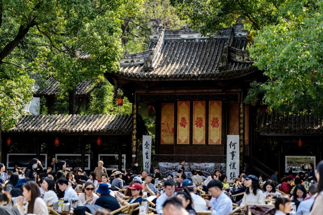 Dinglong Travel-成都必去景点