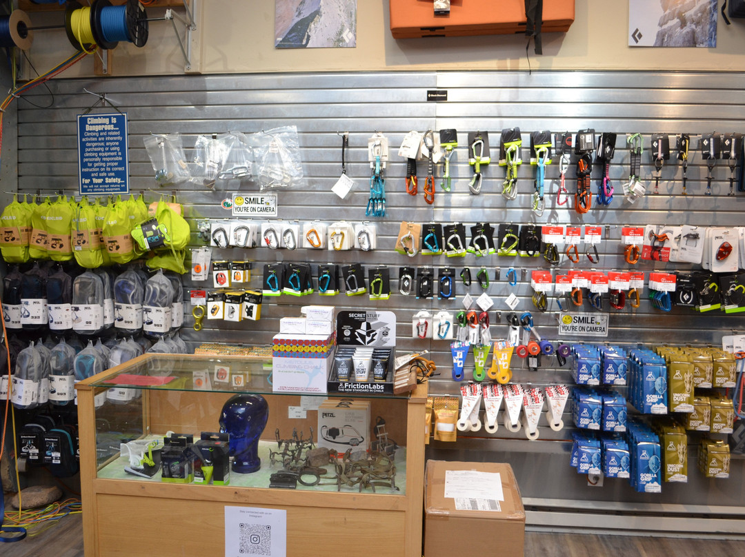 Alpine Quest Sports-Edwards必去景点