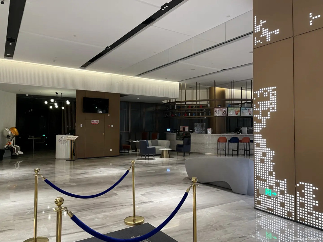 广州白云机场雅高诺富特酒店主图