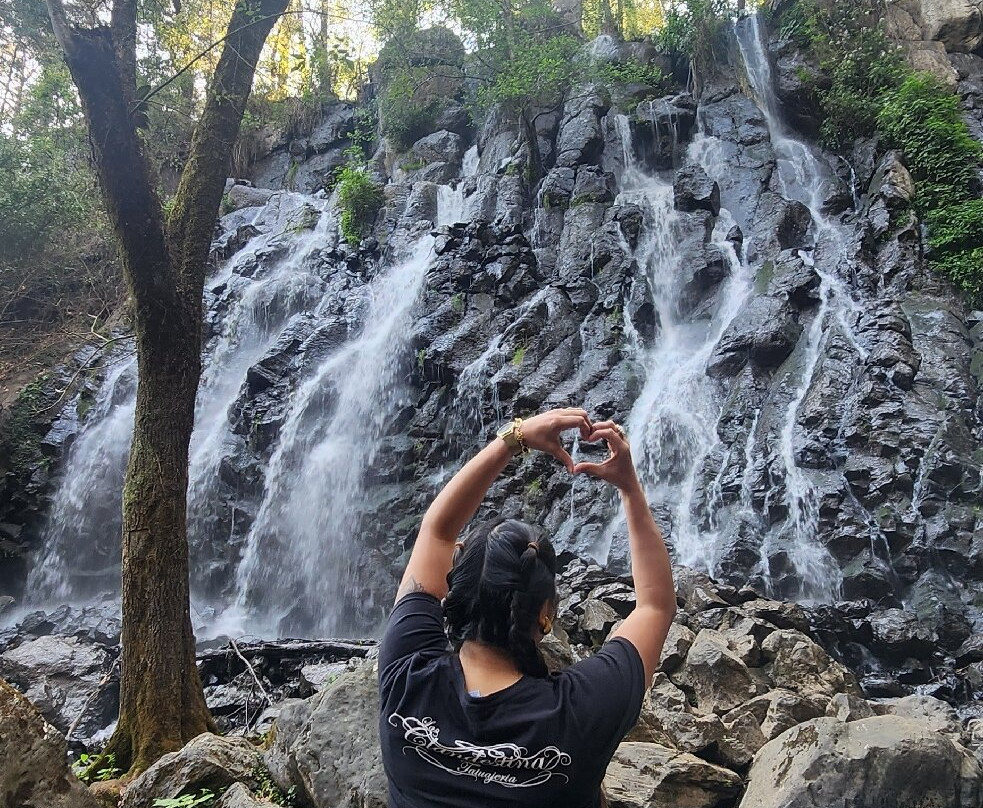 Cascadas Velo de Novia景点图片