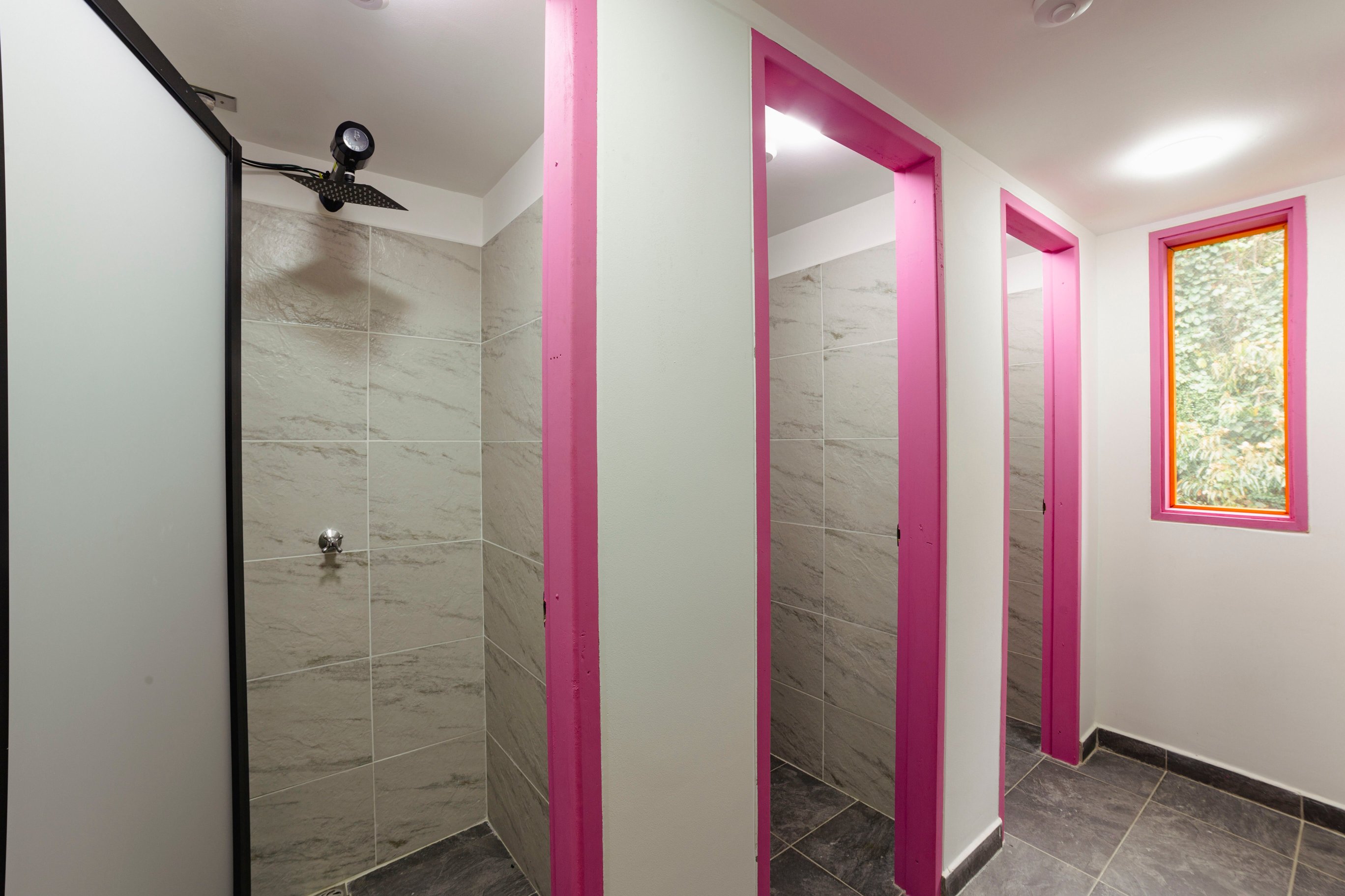 Isla De Pascua - Jardín - Hostel-浴室