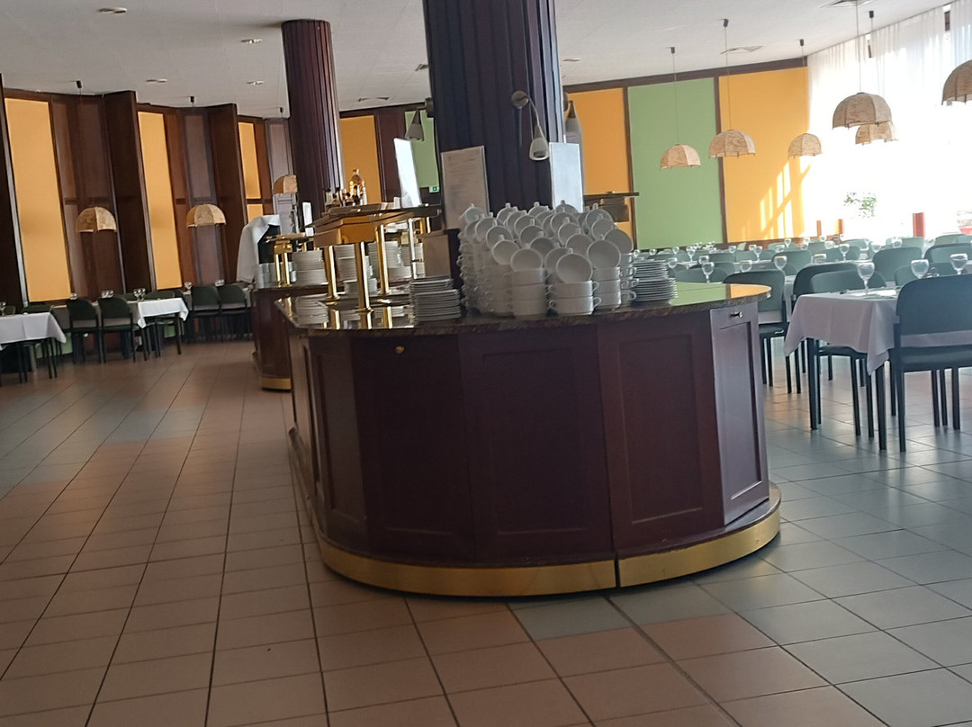 情人酒店主图