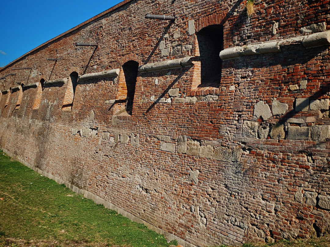 Oradea Fortress景点图片