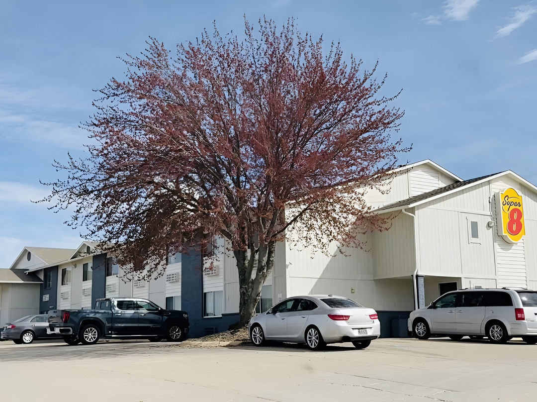 Super 8 By Wyndham Smithville/kansas City主图