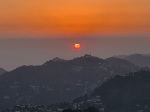 Devdar Woods - An LVB Experience主图