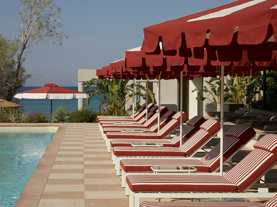 Asteria Pool & Beach-吉利法达必去景点