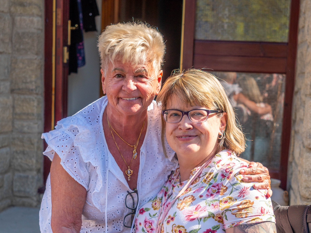 The Dolphins Guest House Bed & Breakfast主图