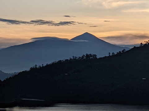 Twin Lakes Tours-Ruhengeri必去景点