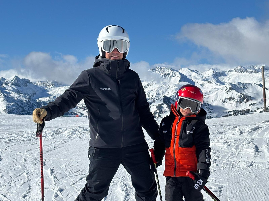 Alpine Ski Academy Baqueira景点图片