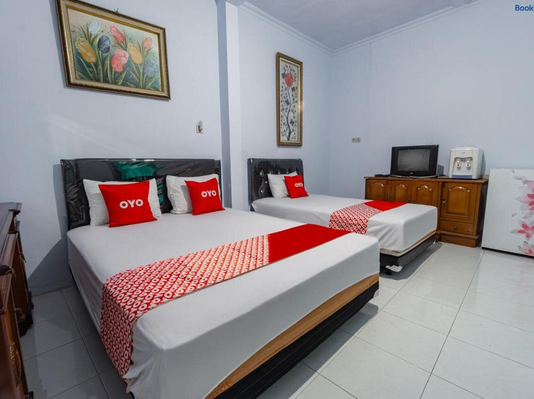 OYO 93976 Maluku Guest House