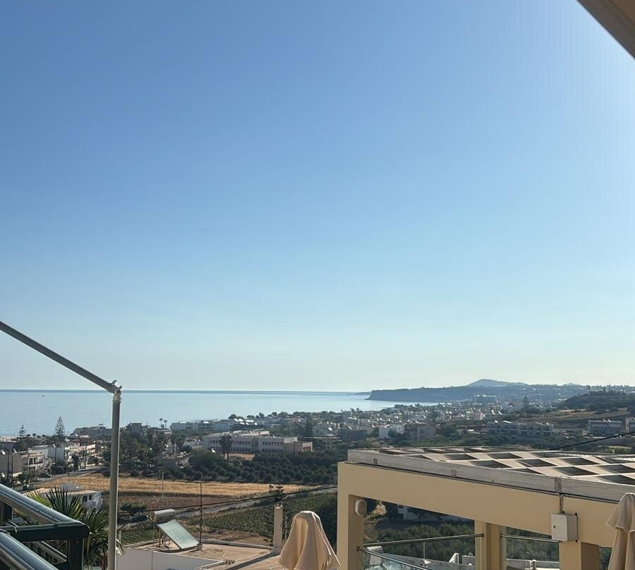 Driades Apts by Estia主图