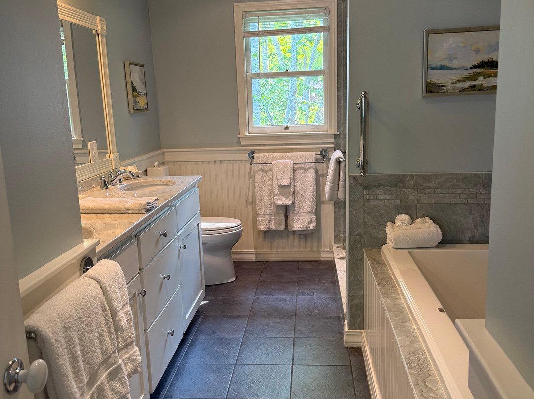 Inn at Sunrise Point主图