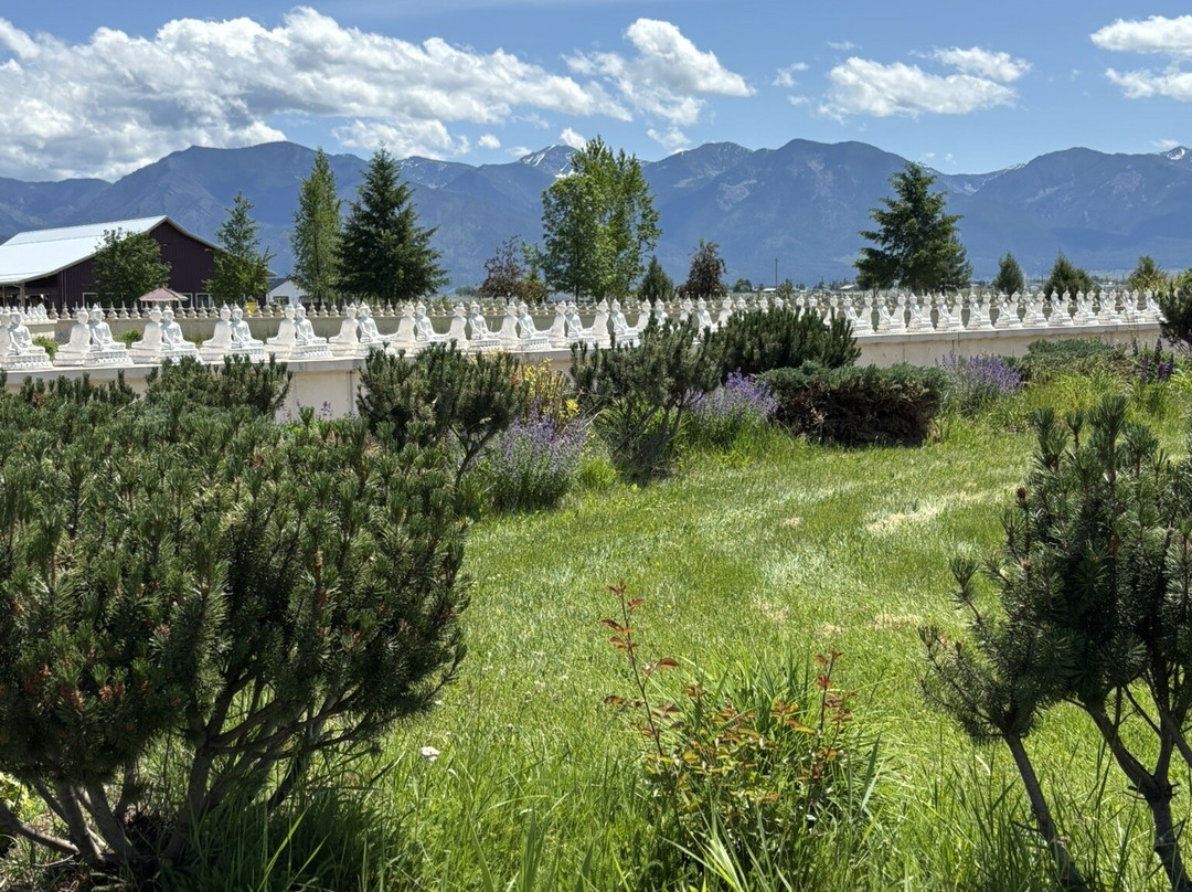 Garden of One Thousand Buddhas-Arlee必去景点
