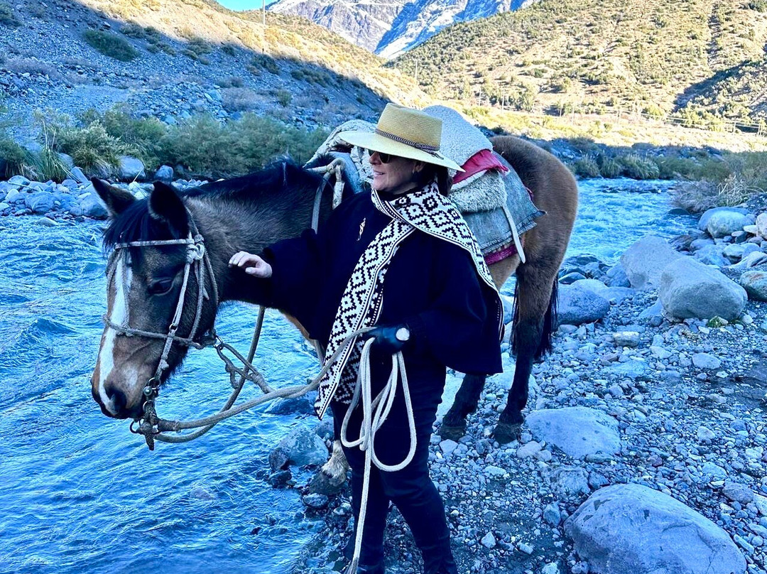 Cabalgatas Your Tour Chile-圣地亚哥必去景点