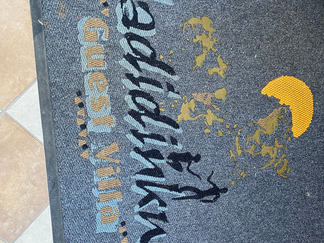 Madidinkwe Guest Villa主图