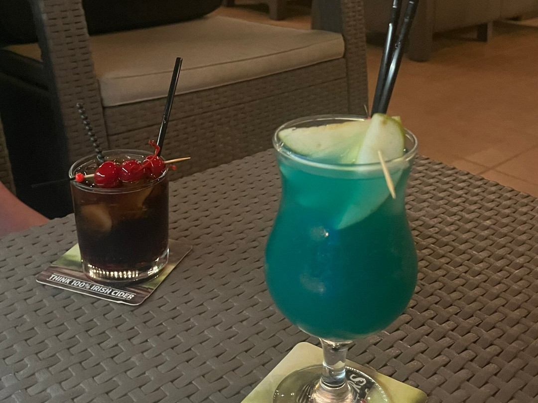 Sea Breeze Roof Cocktail Bar-阿雷克斯必去景点