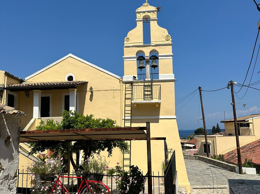 Skevoulis Studios主图