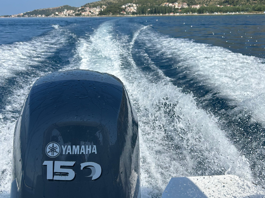 Adriatic Boat Adventure-奥米斯必去景点