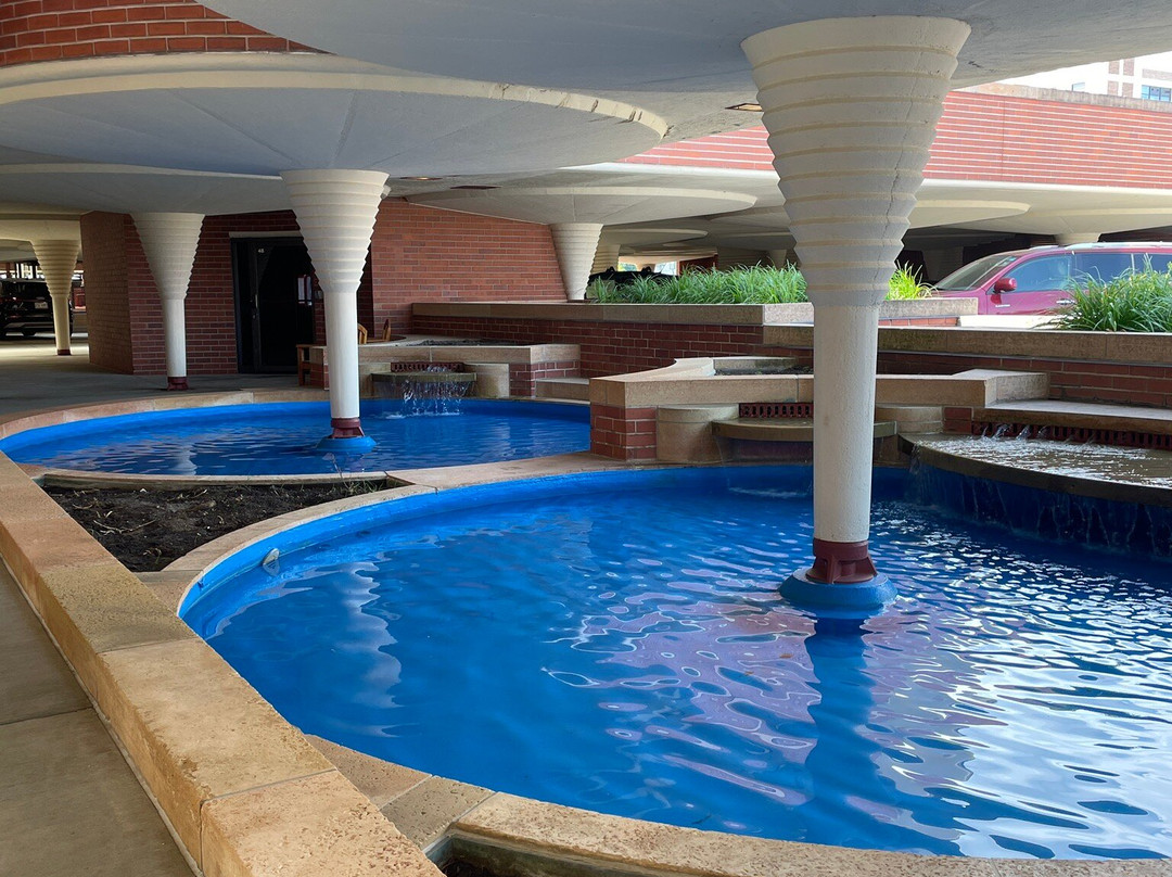 SC Johnson Headquarters-拉辛必去景点