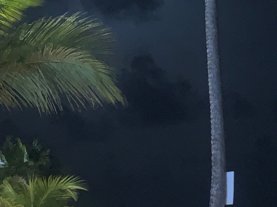 Anse Trabaud-Sainte-Anne必去景点