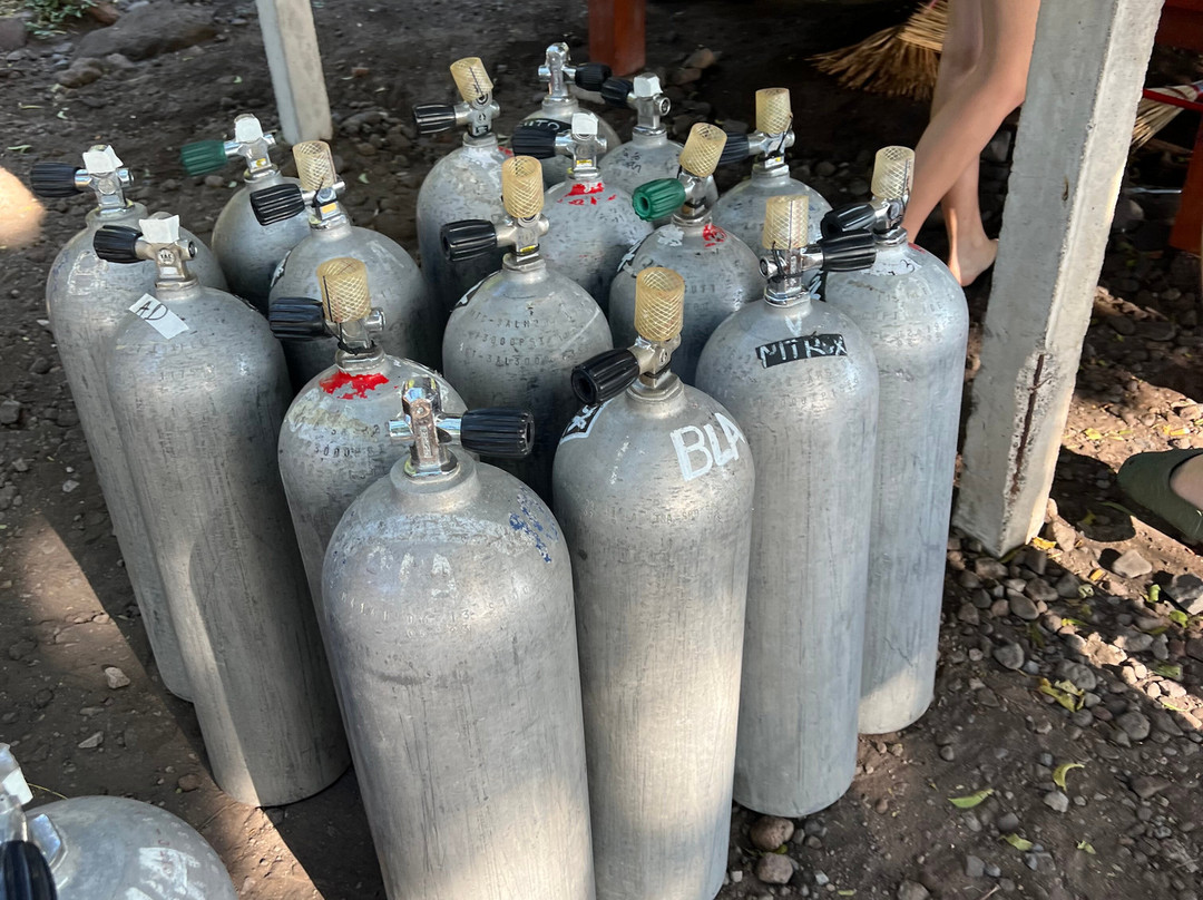 Abyss Dive Center Bali-艾湄湾必去景点