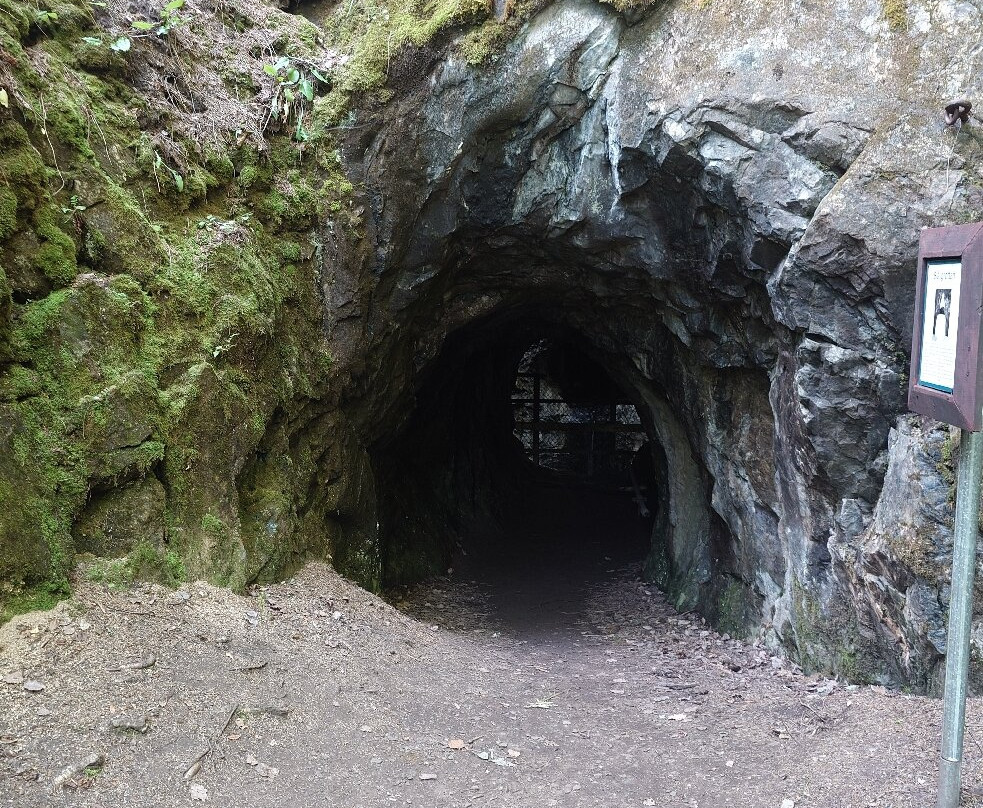 Blå Grottan-Norberg必去景点