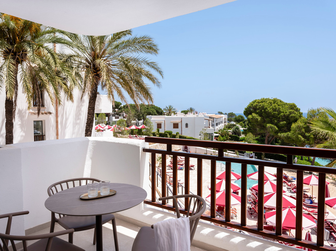 因图洛特尔埃斯梅拉尔达公园酒店