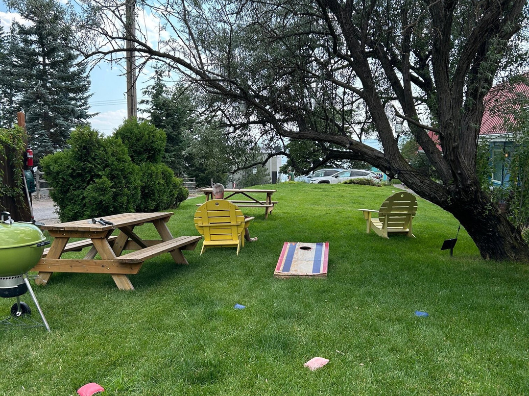 The Islander Inn主图