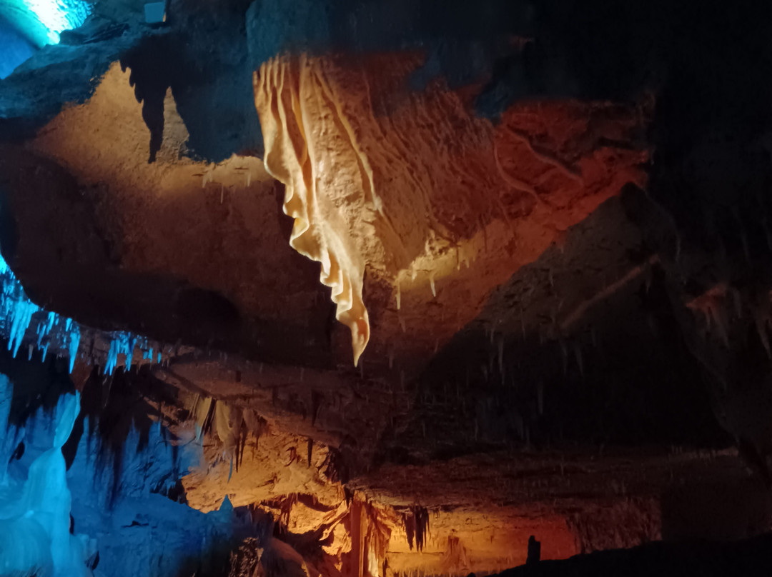 Grotte De Tourtoirac-Tourtoirac必去景点