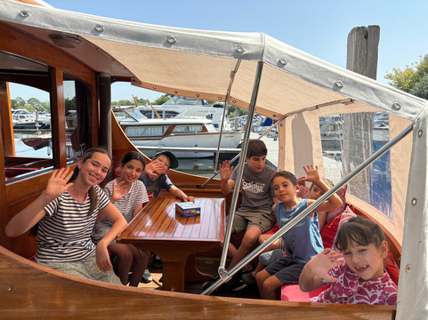 The Boat Hire Company-温莎必去景点