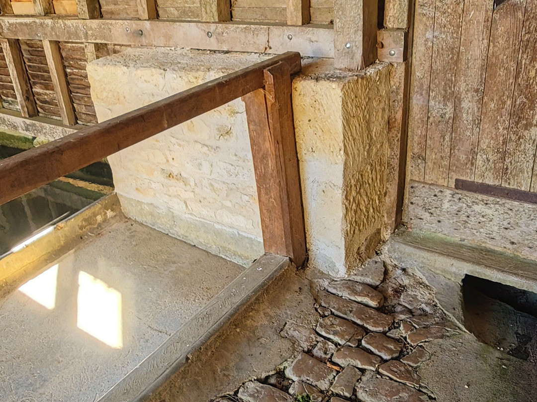 Lavoir Du Bourg De Soudan-Soudan必去景点