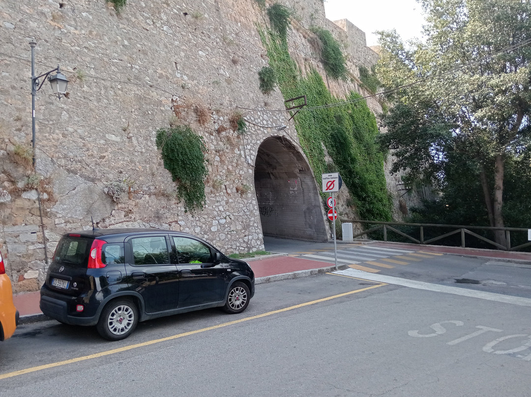 Centro Storico-费拉约港必去景点