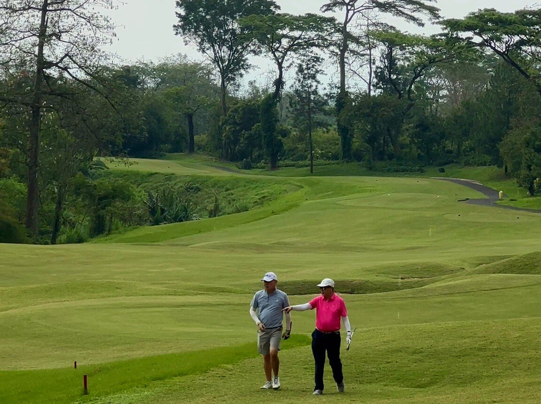 Taman Dayu Golf Club-巴苏鲁安必去景点