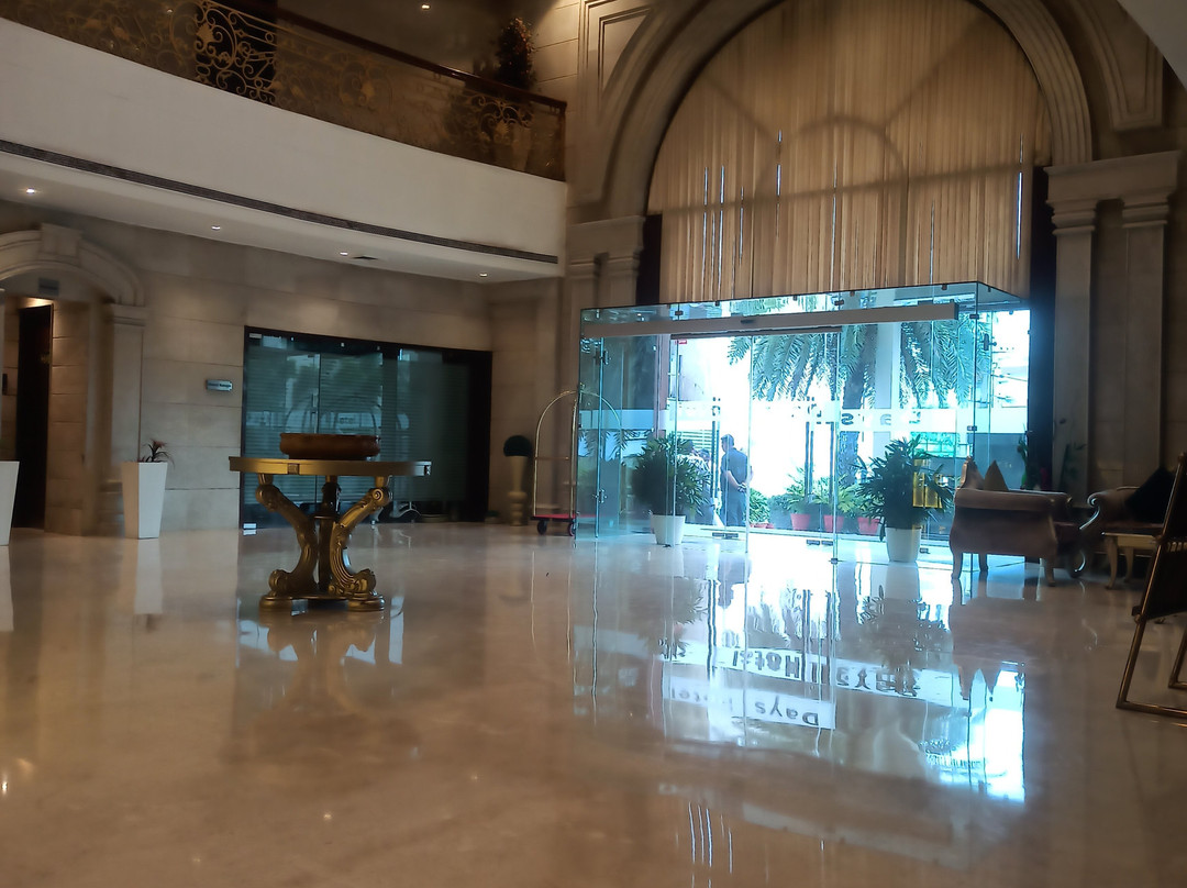 帕尼帕特戴斯酒店主图