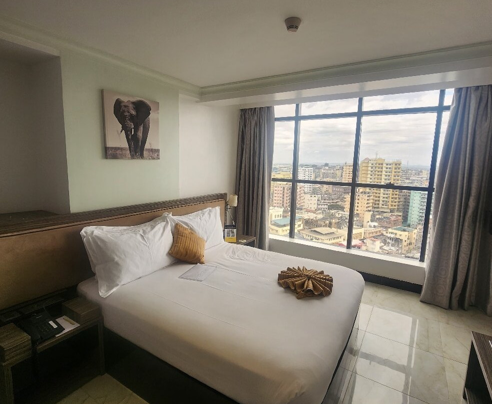 Golden Tulip Dar City Center主图