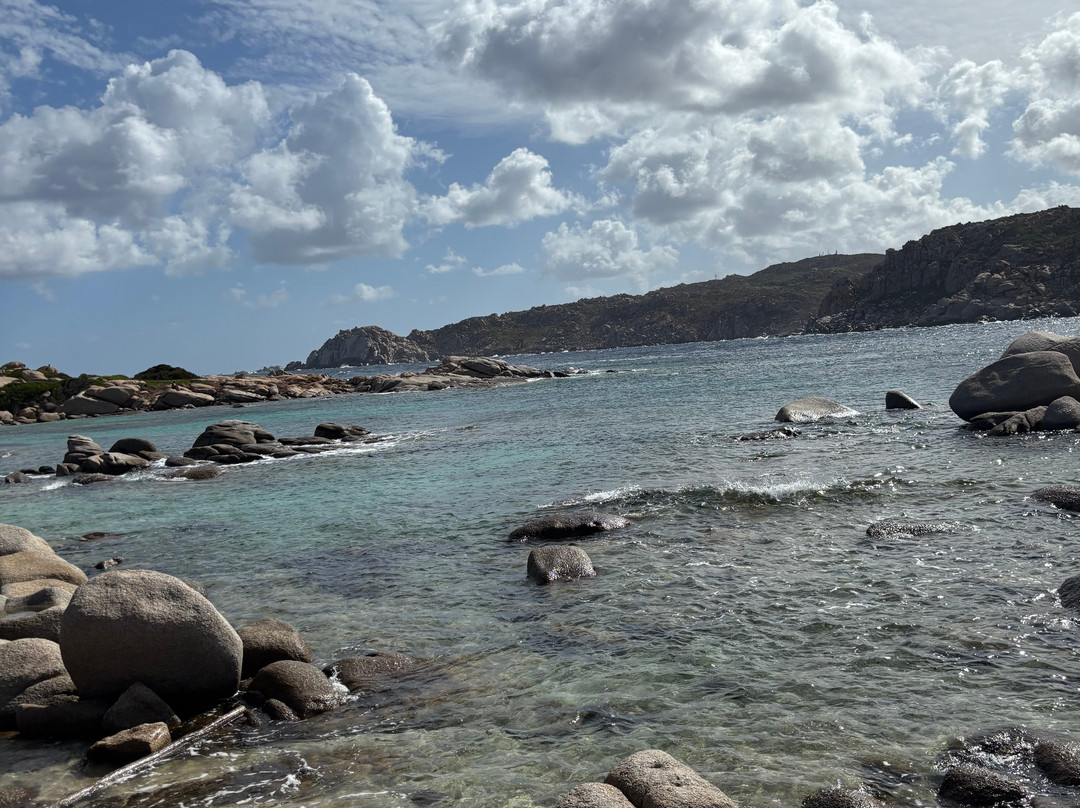 Spiaggia Rena di Levante-圣特雷莎加卢拉必去景点