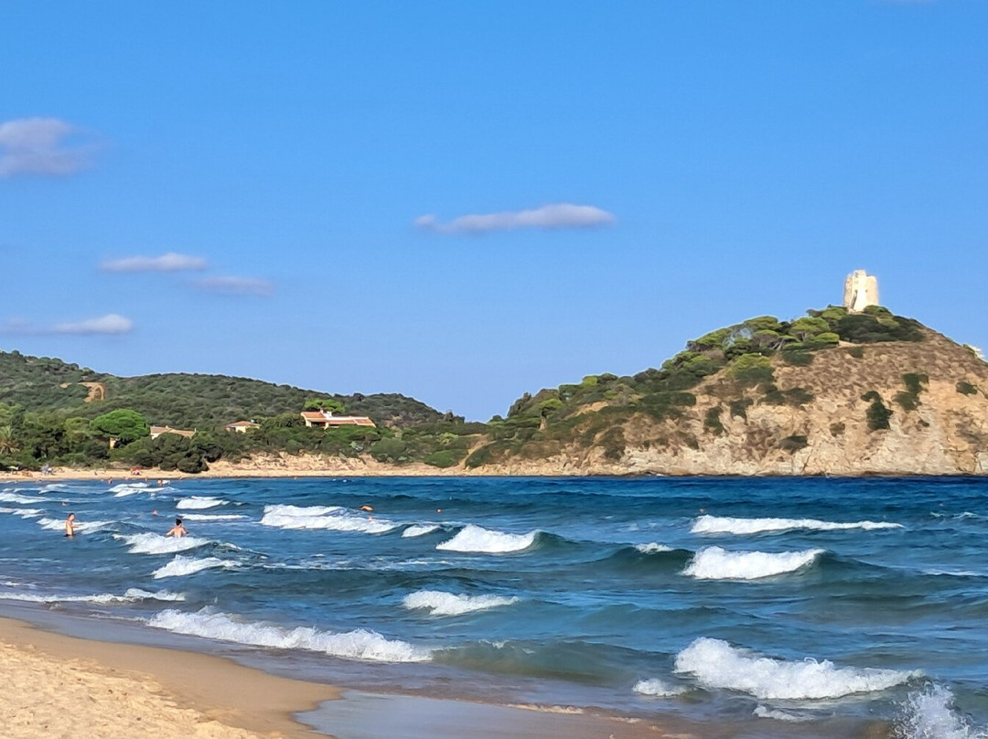 Spiaggia di Monte Cogoni-Chia必去景点
