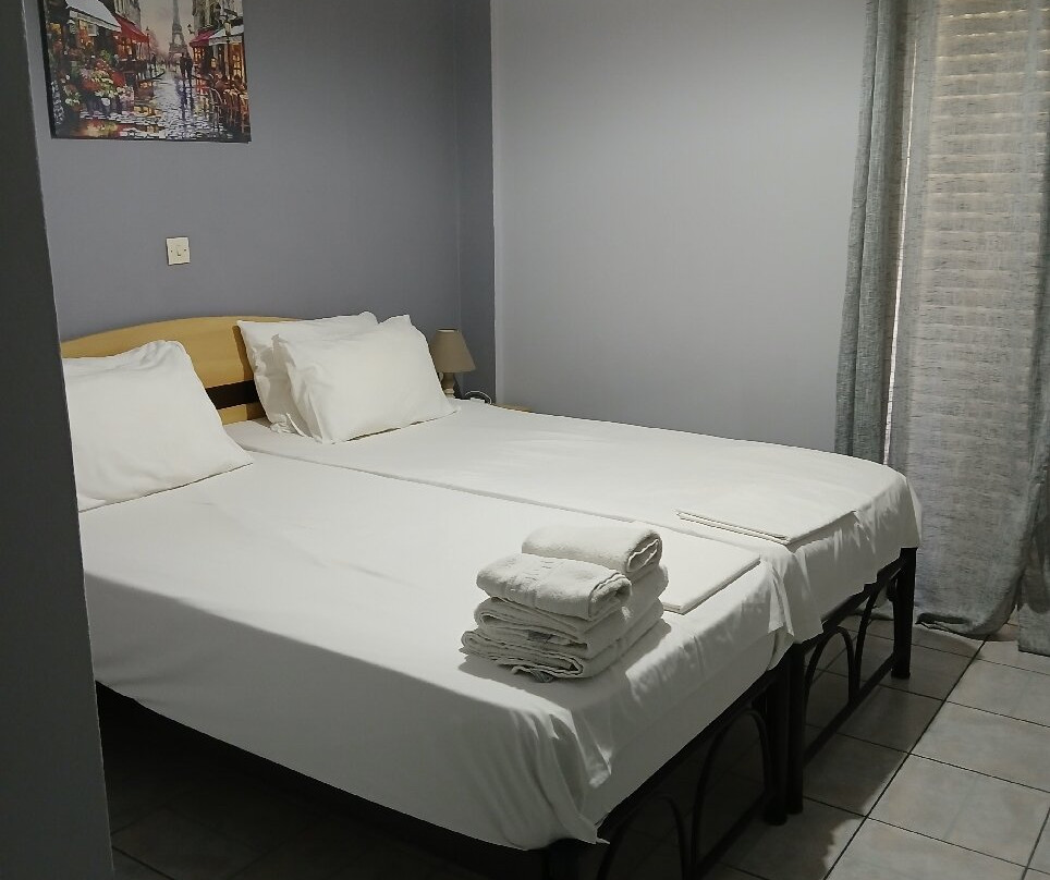 Tellis Holiday Rooms By Hotelius主图