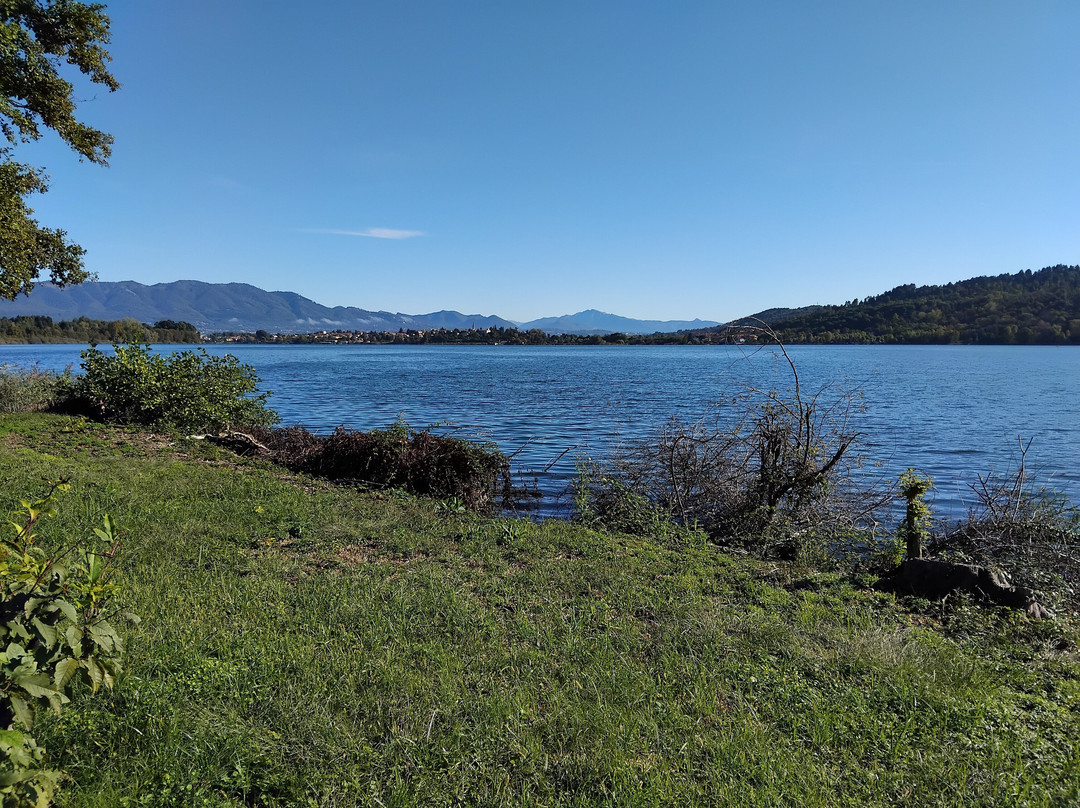 Pista Ciclopedonale del Lago di Comabbio-Comabbio必去景点