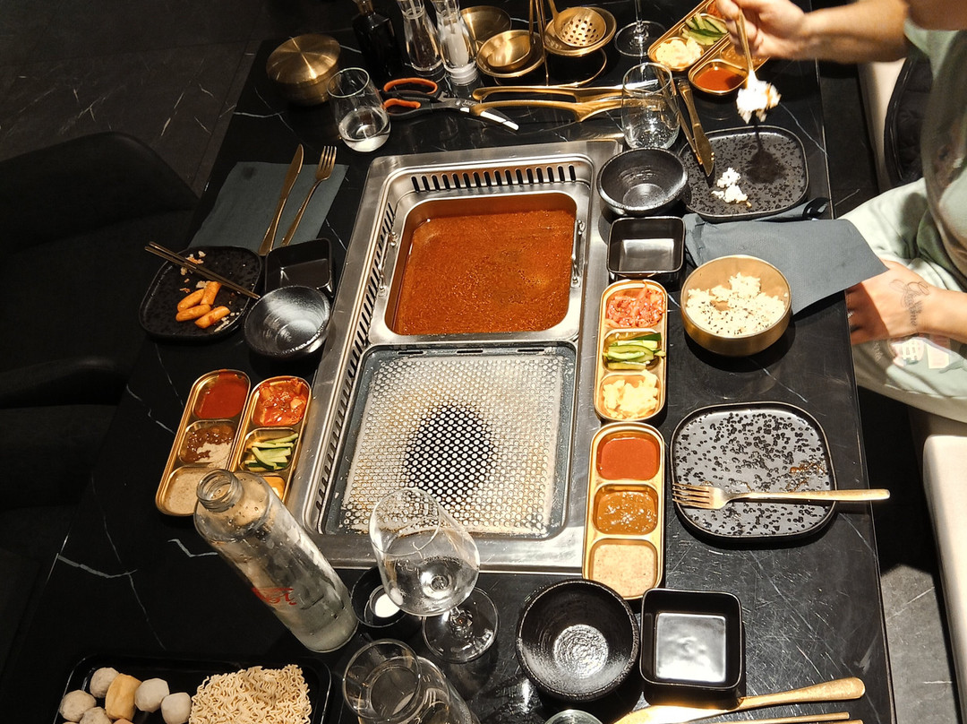 Kpot Bbq&hotpot Sushi