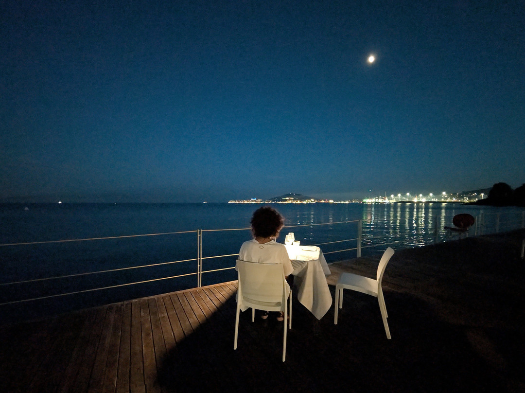 Sciarlò sul Mare