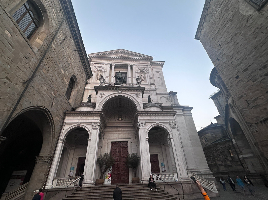 Cattedrale (Duomo) di Bergamo e Battistero-贝加莫必去景点