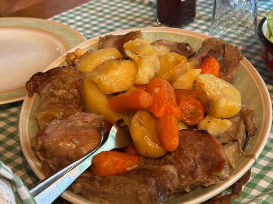 Genuine Tours  by Ella-萨格勒布必去景点