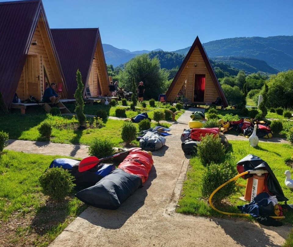 Prokletije Cottages