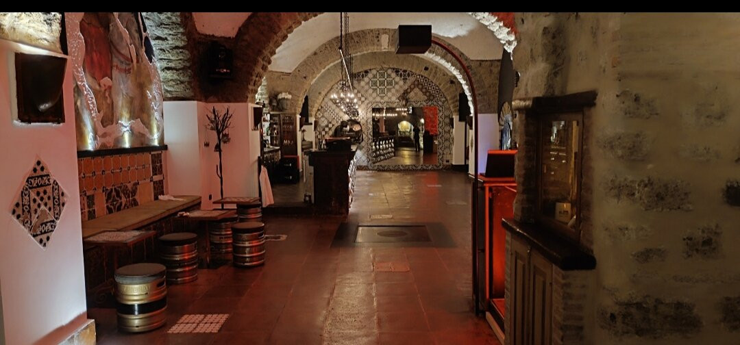 Il Chjostro-Aversa必去景点