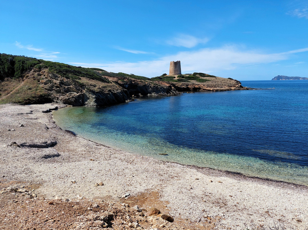 Spiaggia di Piscinni-Domus de Maria必去景点